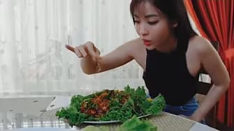Post 8 by Eating & Cooking Style on YouTube (video)
