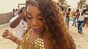Post 3 by The Offical Lexxani Azure on YouTube (video)