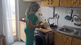 Post 4 by Relaxation with food on YouTube (video)