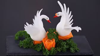 Post 9 by Food Decoration on YouTube (video)