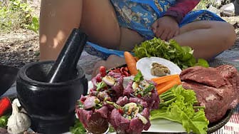 Post 8 by Girl Food Tv on YouTube (video)