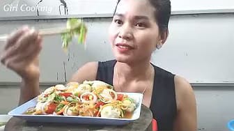 Post 1 by Girl Cooking on YouTube (video)