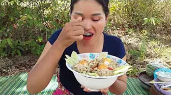 Post 4 by Girl Cooking on YouTube (video)