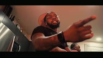 Post 5 by Isabell Slim on YouTube (video)