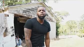 Post 6 by Isabell Slim on YouTube (video)