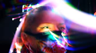 Post 6 by Hanna Stevens (hypersparks) on YouTube (video)
