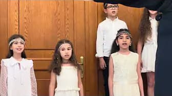 Post 5 by Sofia - Yong Classical Soprano on YouTube (video)