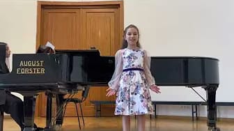 Post 2 by Sofia - Yong Classical Soprano on YouTube (video)