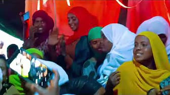 Post 6 by Art Diamond Boke Official¹ on YouTube (video)