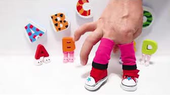 Post 4 by Oliver Toys on YouTube (video)