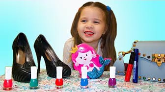 Post 3 by Nikolina Baby TV on YouTube (video)