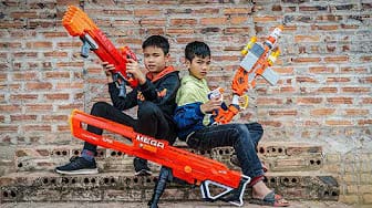 Post 6 by LTT Kid Nerf on YouTube (video)