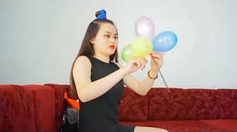 Post 2 by Hà Phương ToysReview on YouTube (video)