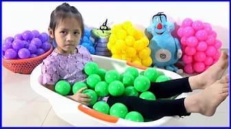 Post 9 by Hà Phương ToysReview on YouTube (video)