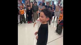 Post 3 by The Baby Loves Dancing on YouTube (video)