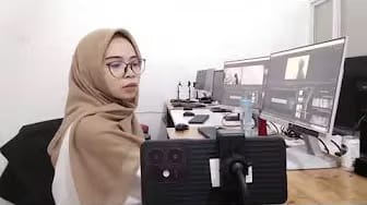 Post 9 by Kerja Koloran on YouTube (video)