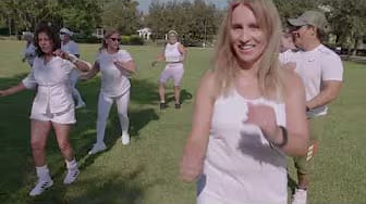 Post 5 by Marixa Zumba 🦋 on YouTube (video)
