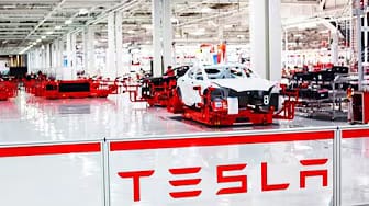 Post 5 by Tesla Model on YouTube (video)