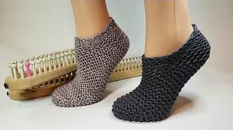 Post 1 by Smitten Knittins by JaNae Knits on YouTube (video)