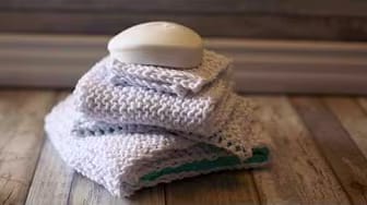 Post 8 by Smitten Knittins by JaNae Knits on YouTube (video)