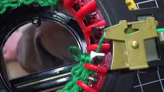 Post 6 by Suzy - Addi King Loomers and Knits on YouTube (video)