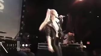 Post 2 by IggyAzaleaForever FanSite on YouTube (video)