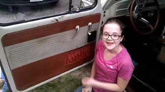 Post 1 by Hannah's Bug on YouTube (video)