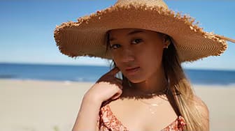 Post 5 by Yana’s World on YouTube (video)