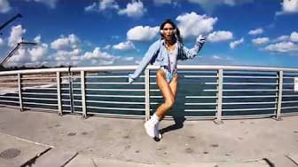 Post 3 by 4K Music Videos on YouTube (video)
