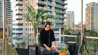 Post 4 by Kastelo on YouTube (video)