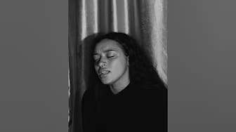 Post 10 by Camilly Victória on YouTube (video)