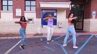 Post 2 by Alvarito Arguello on YouTube (video)