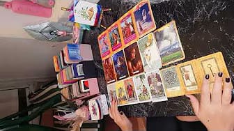 Post 4 by Parla Tarot on YouTube (video)
