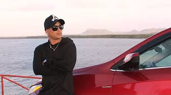 Post 2 by La Ninfa & El Mago on YouTube (video)