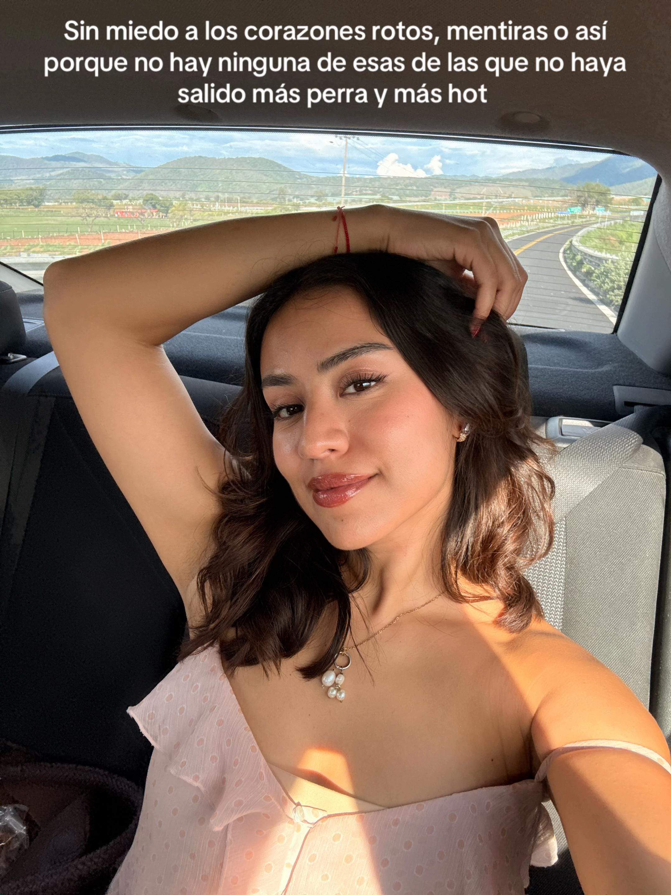 Post 2 by Grecia Anzaldo on TikTok (video)
