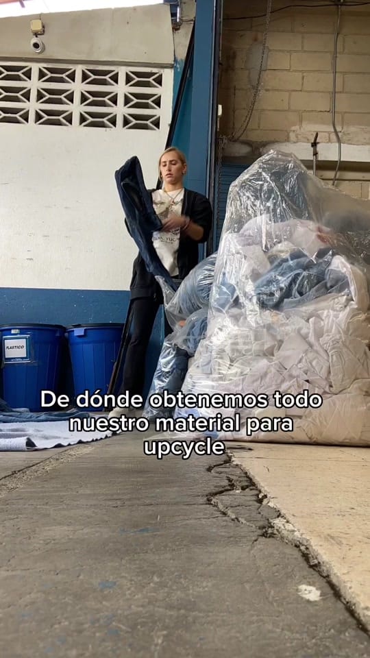 Post 8 by Andrea Kader on TikTok (video)