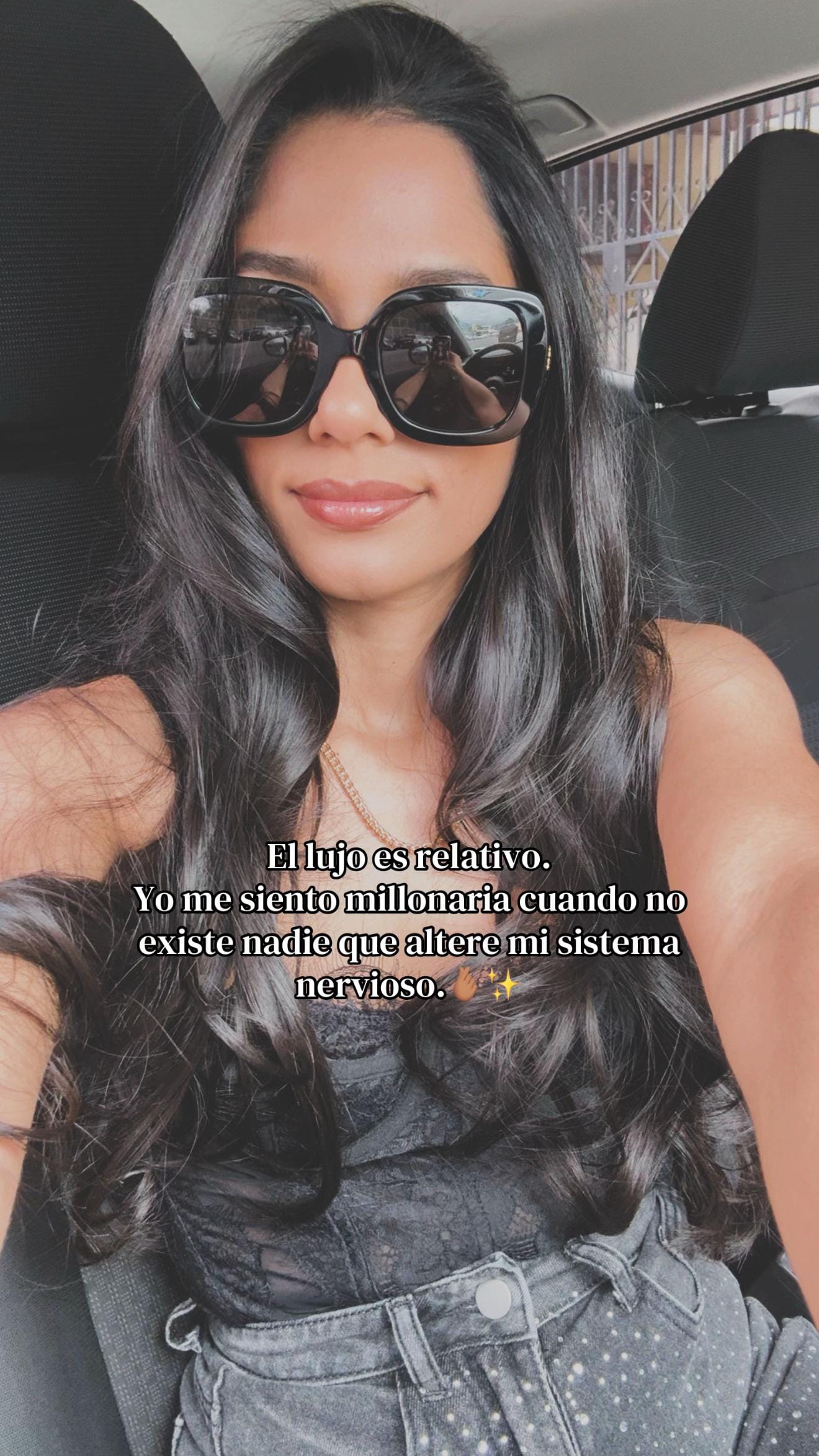 Post 2 by Meli González| Beauty blogger on TikTok (video)