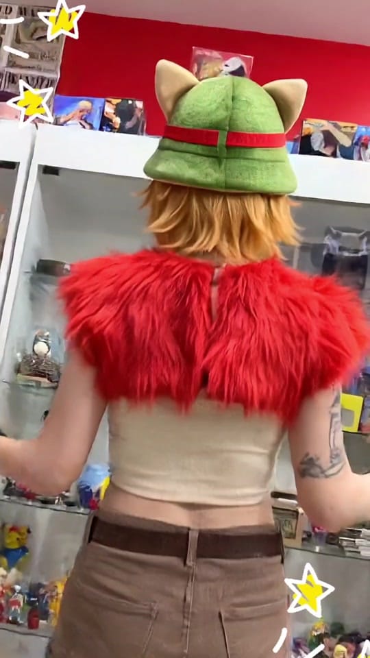 Post 2 by Otaku place kpop on TikTok (video)