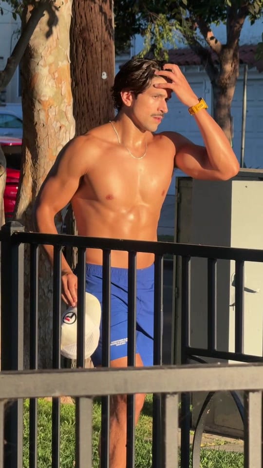 Post 4 by Edward Naranjo on TikTok (video)
