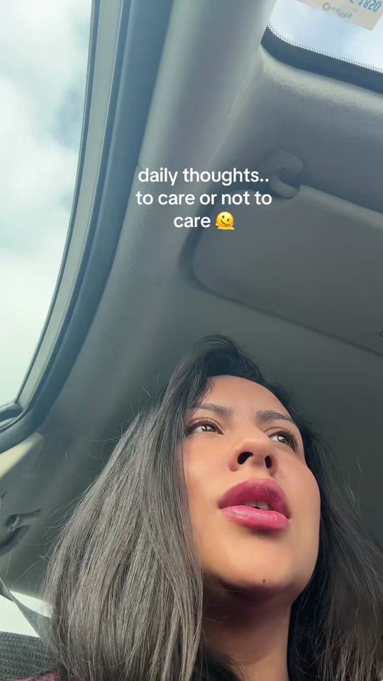Post 10 by Mayra on TikTok (video)