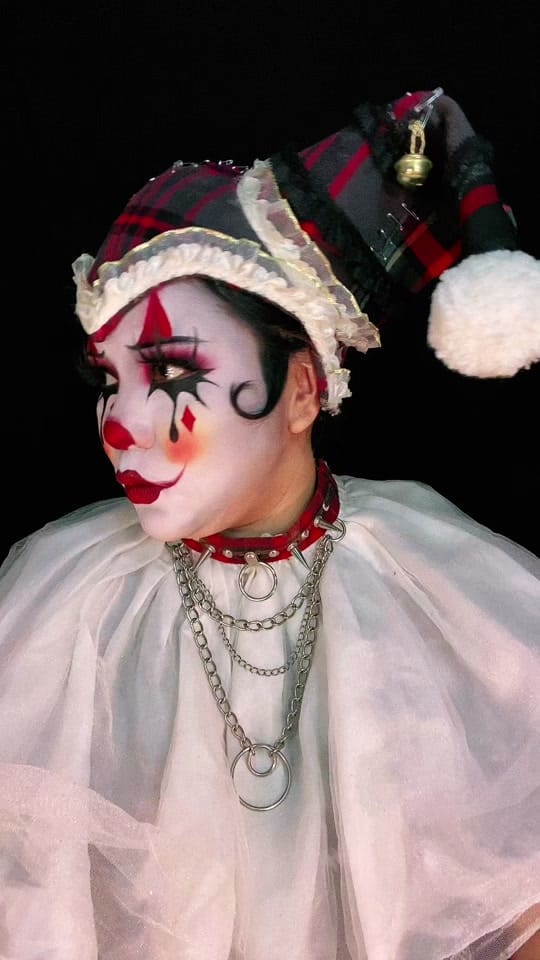 Post 8 by Rebe la nieve makeups on TikTok (video)