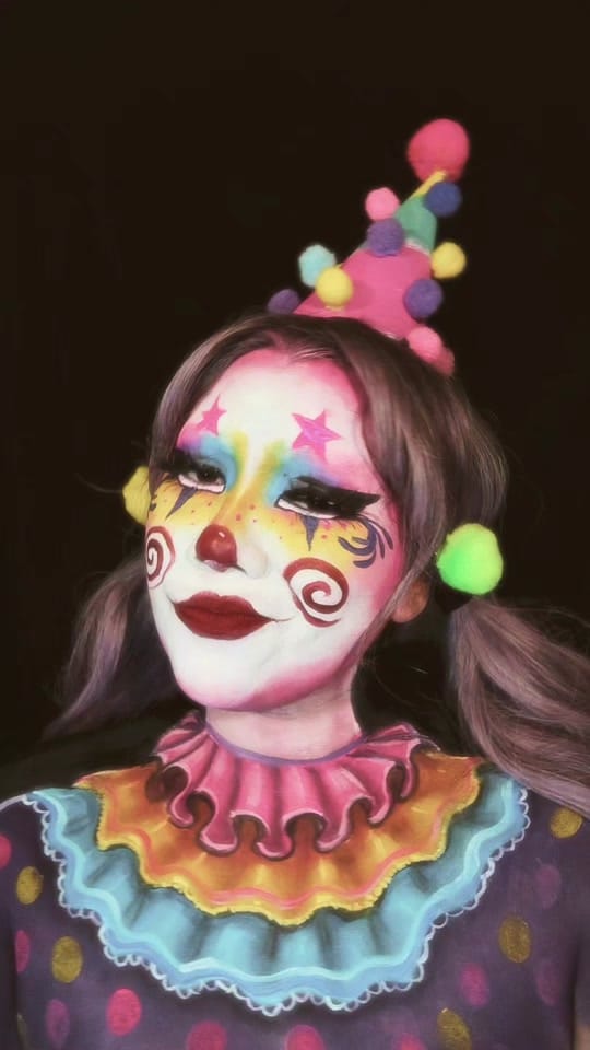 Post 7 by Rebe la nieve makeups on TikTok (video)
