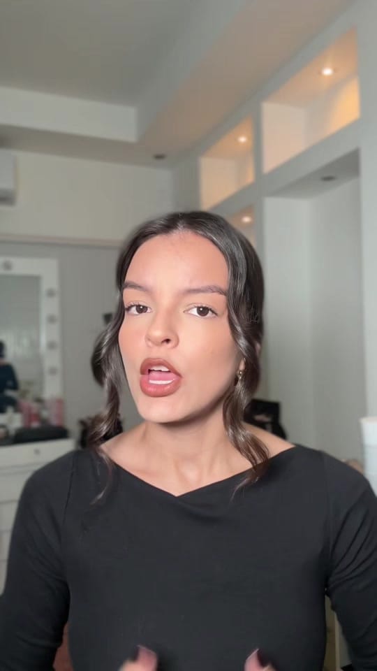 Post 5 by celestequirosmakeup on TikTok (video)