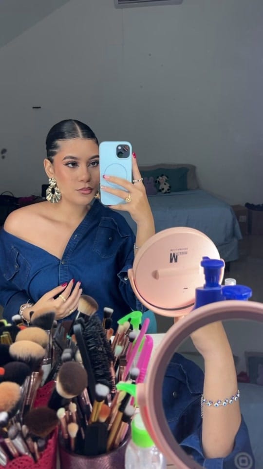 Post 8 by Fer Guizar Makeup on TikTok (video)