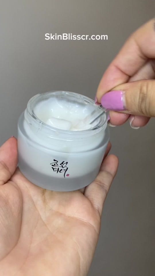 Post 8 by Skin Bliss Shop on TikTok (video)
