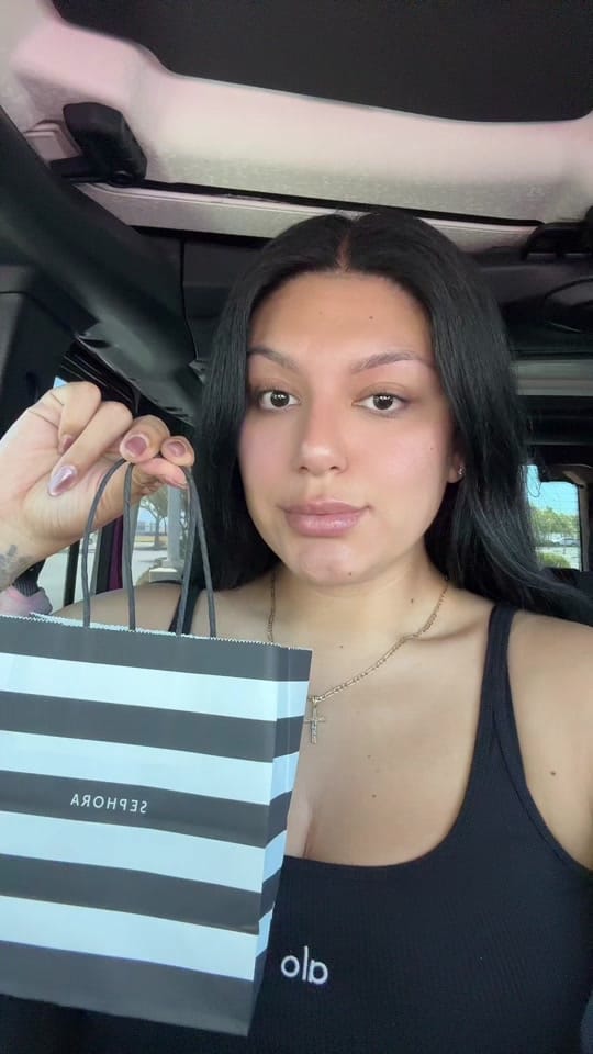 Post 1 by 𐔌՞ ܸ.ˬ.ܸ՞𐦯 on TikTok (video)