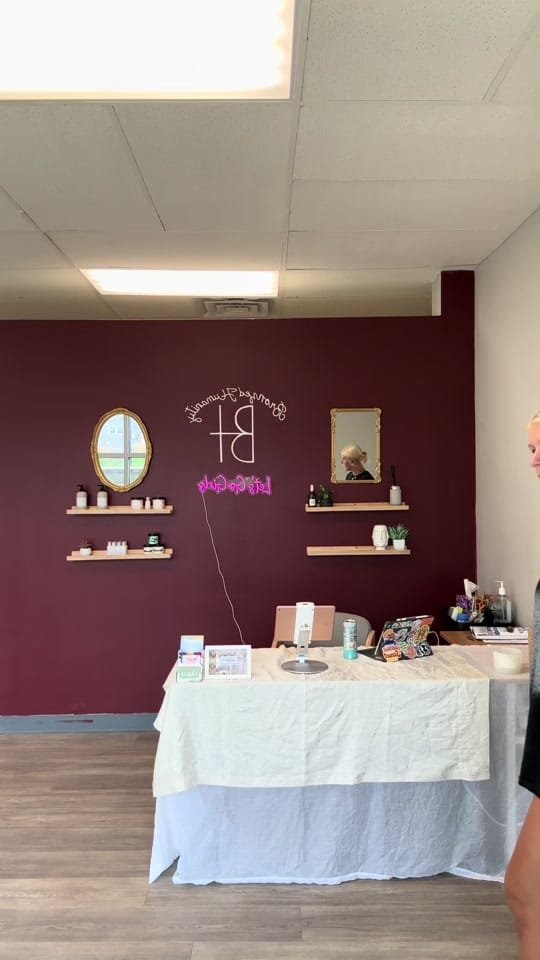 Post 3 by Ageless Aura Aesthetics on TikTok (video)