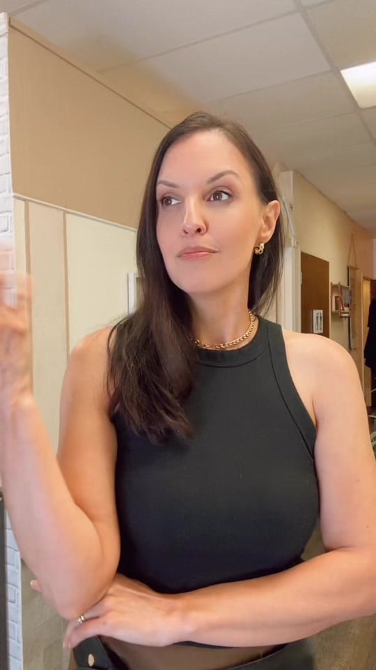 Post 6 by Ageless Aura Aesthetics on TikTok (video)