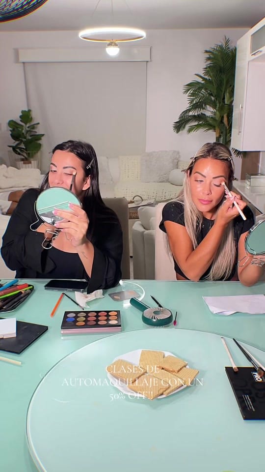 Post 2 by Henry MakeUp Artist on TikTok (video)