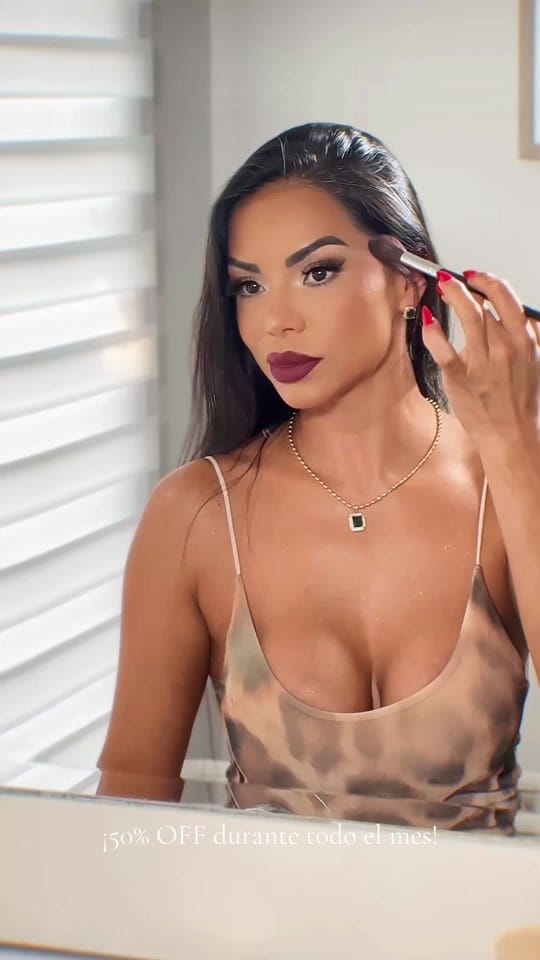 Post 1 by Henry MakeUp Artist on TikTok (video)